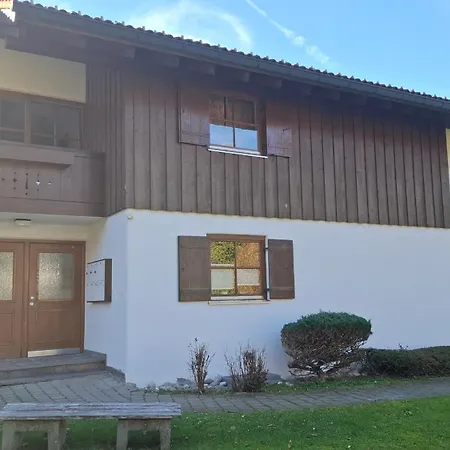 Kraemer Apartment *