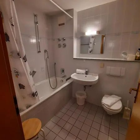 Kraemer Apartment *